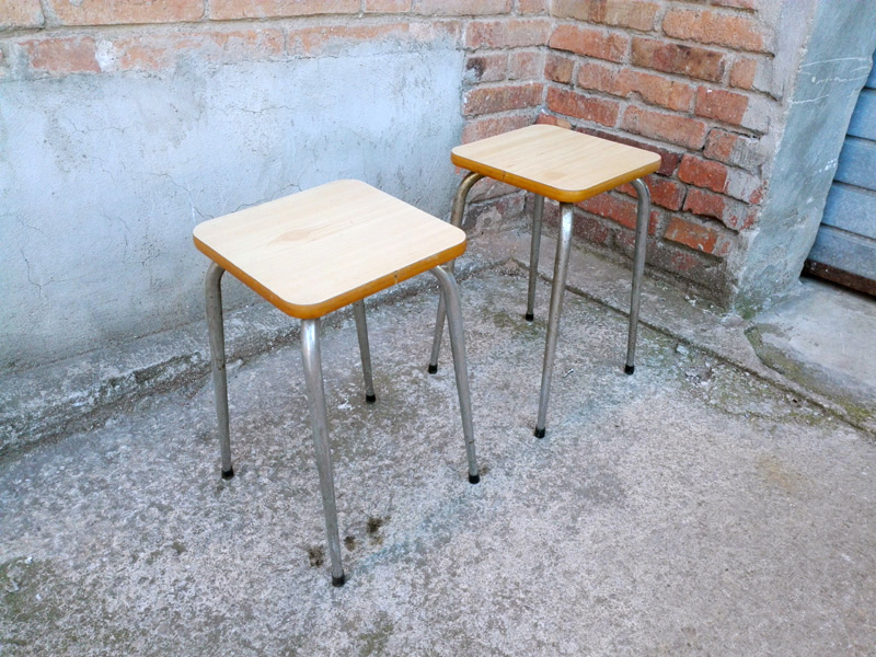 mesa plegable cocina+ taburete inox madera formica 78.5x80x40-80 1u 41.5x25x25 2u